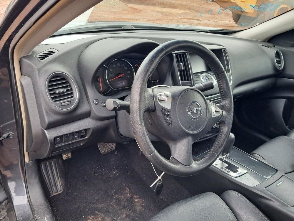 MAXIMA 2012 Glove Box 4885345