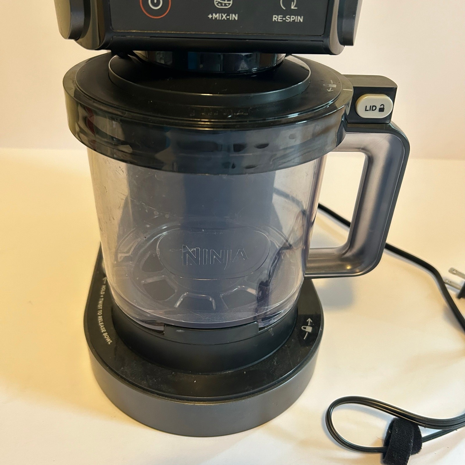 Ninja Creami Deluxe Black 11-in-1 Ice Cream & Frozen Treat Maker 4 Pints Works