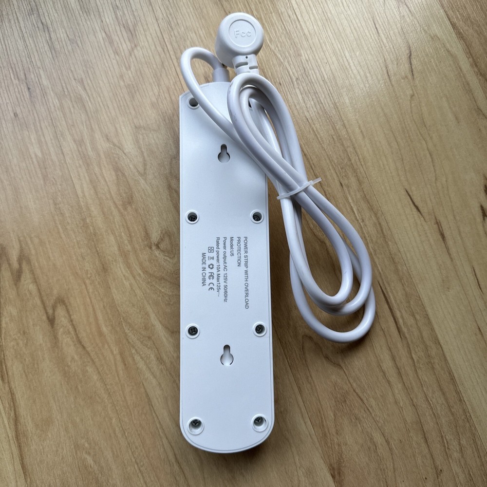 5 AC POWER OUTLET EXTENDER SURGE OVERLOAD PROTECTOR WHITE FLAT PLUG WITH SWITCH