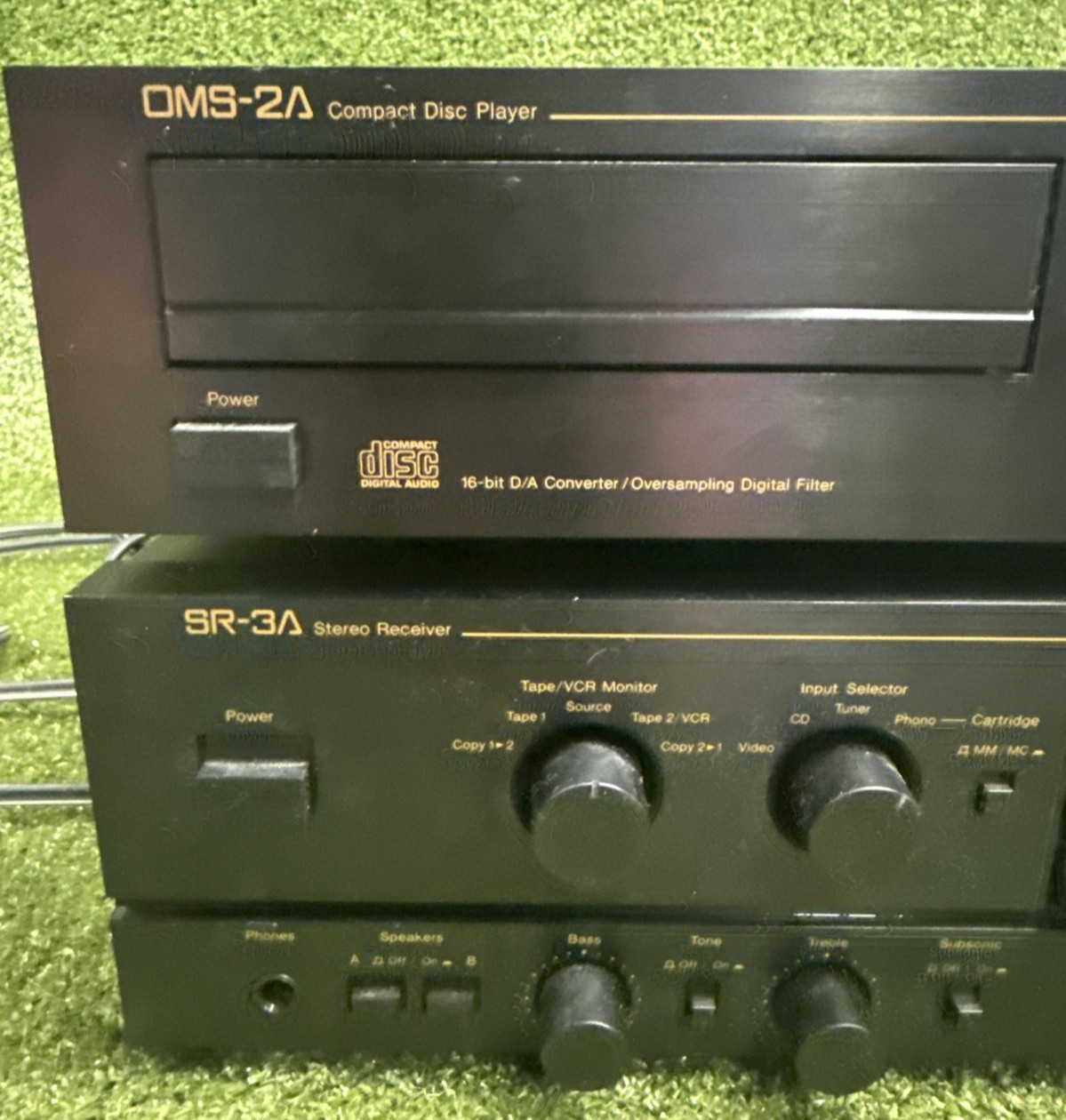 Vintage 80’s Nakamichi Stereo Receiver & CD Player Bundle SR-3A & OMS-2A WORKS!