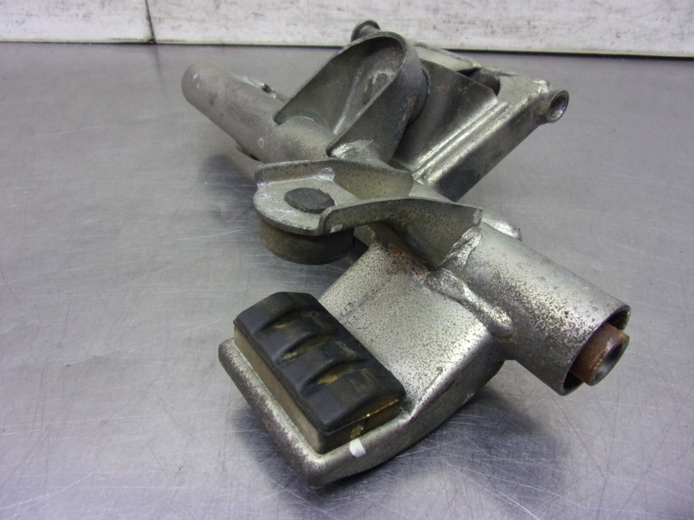 523 A HONDA REFLEX NSS 250 2006 OEM ENGINE MOUNT BRACKET