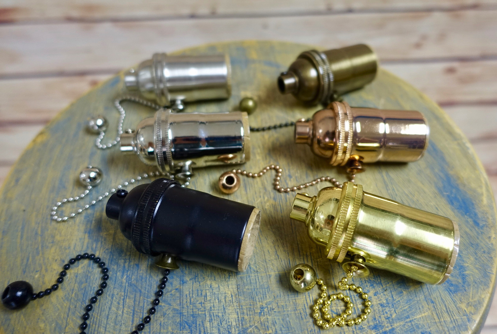 Solid Brass Light Socket, Pull Chain On/Off, Vintage Industrial Lamps Pendants