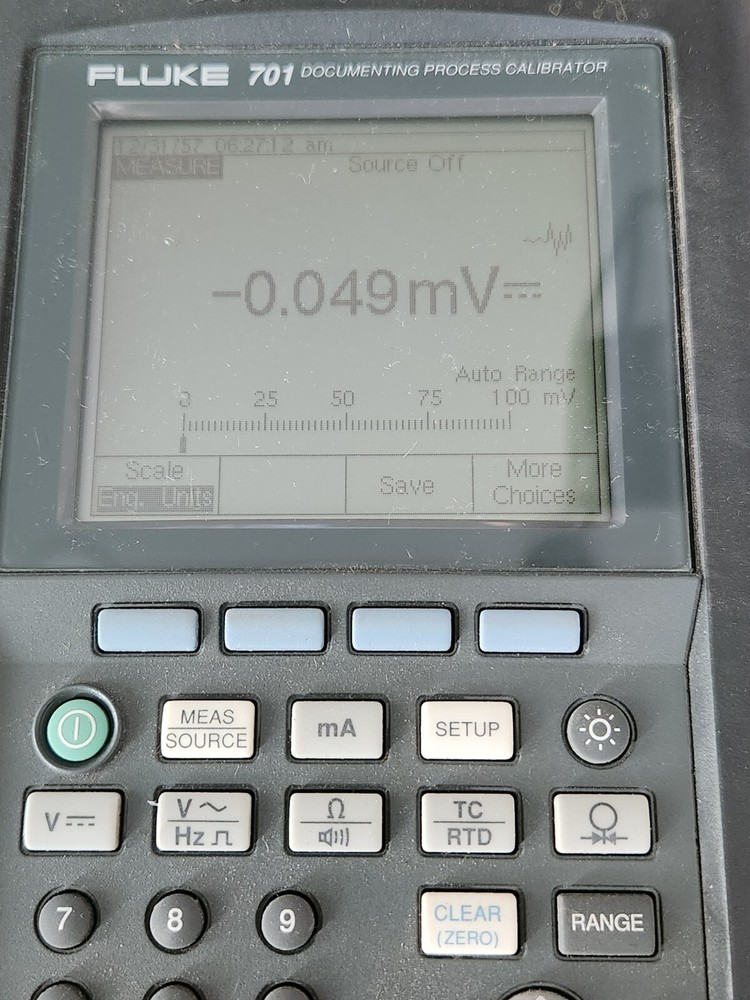 Fluke 701 Documenting Process Calibrator With Accessories And Charger AC Cable