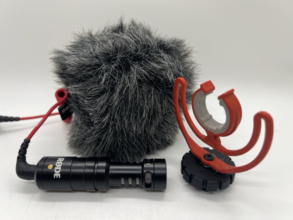 Rode VideoMicro Compact On Camera Microphone