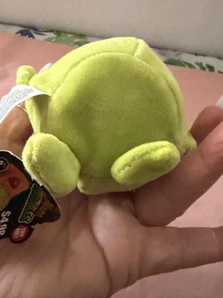 HALLOWEEN SPOOKY PLUSH SQUEEZERS