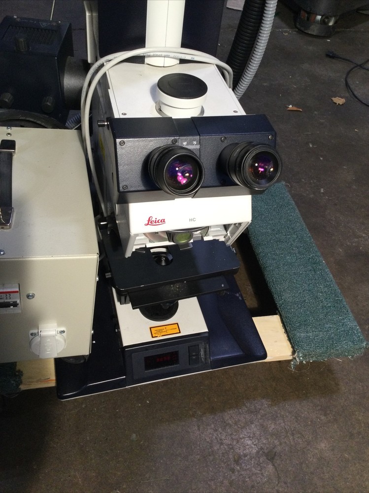 LEICA MICROSYSTEM TCS SP2 LEICA CTR MIC TCS SP2 Microscope W/ Power Supply.