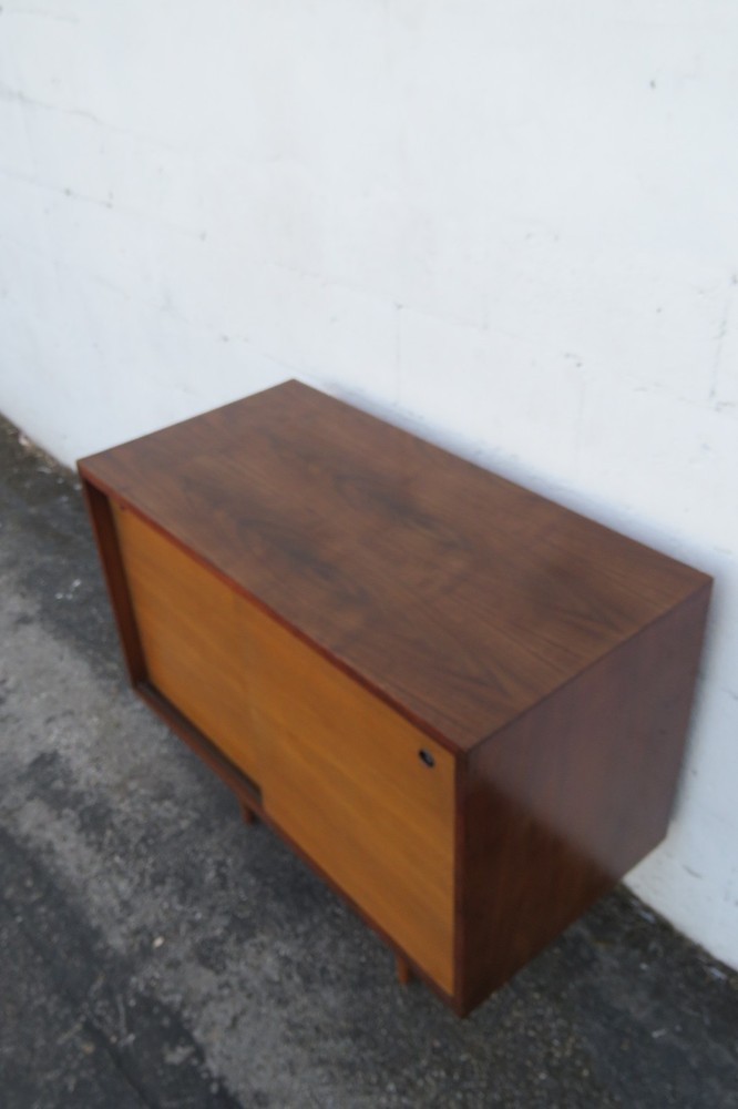 Mid Century Modern Server Buffet TV Storage Cabinet 6266