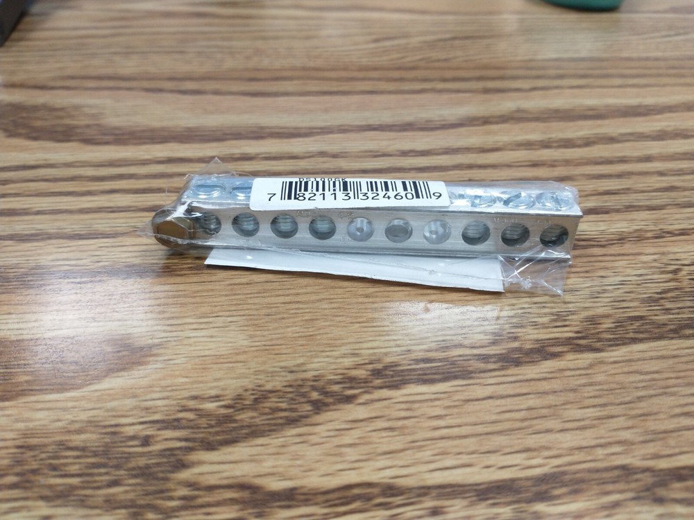 C-H DS100GK SFTY SW GROUND LUG KIT