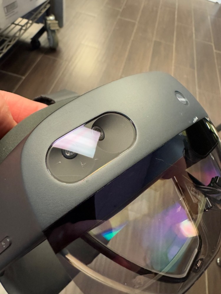 Microsoft Hololens 2 Mint!