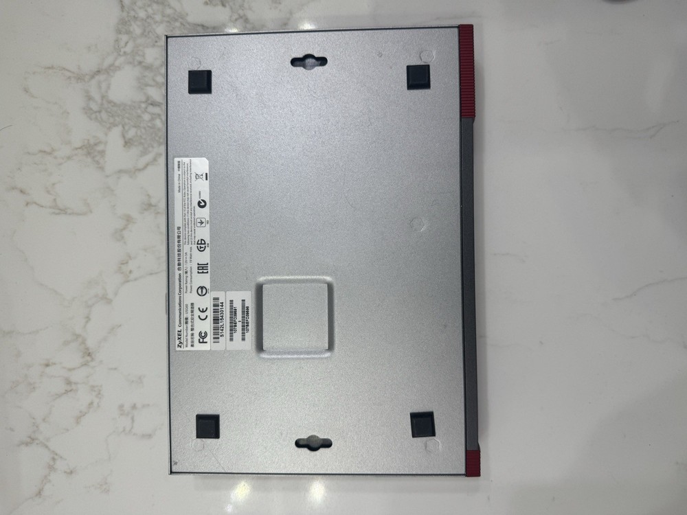 Zyxel USG60 Unified Security Gateway W/ Brackets No Power Adapter Untested