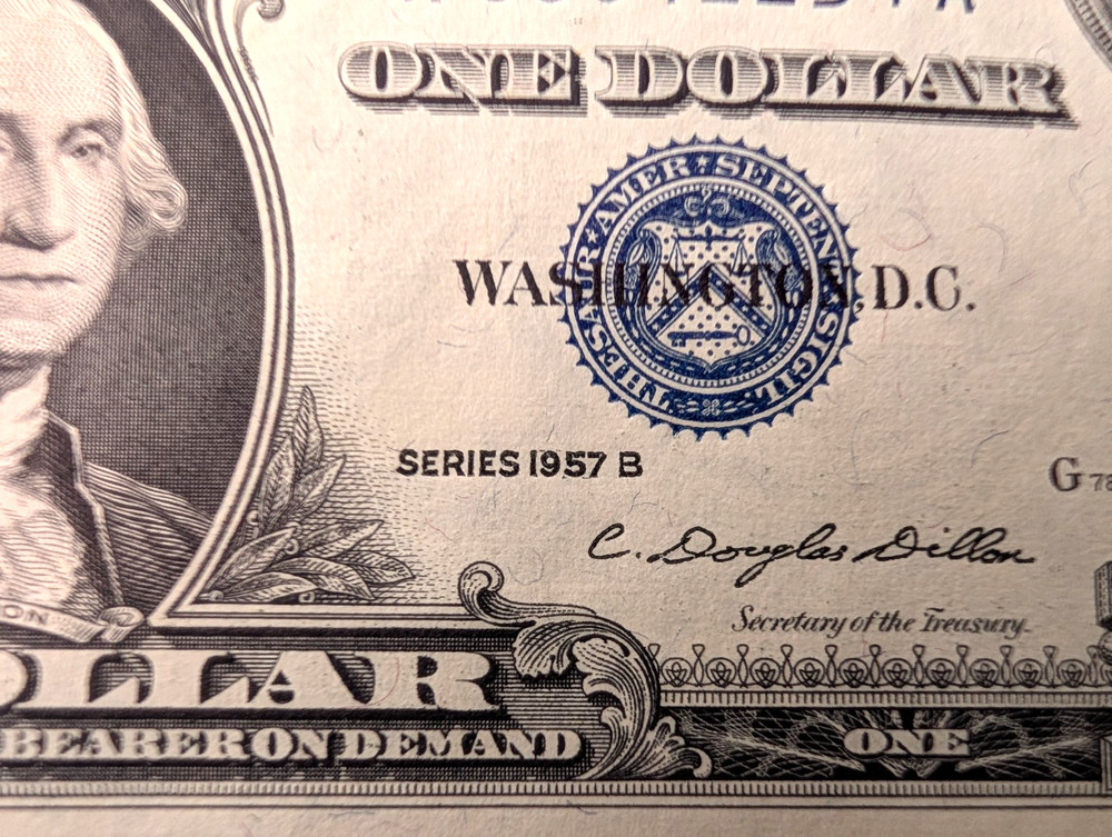 5 Consecutive Uncirculated crisp 1957B $1 Silver Certificates Blue Seal Notes