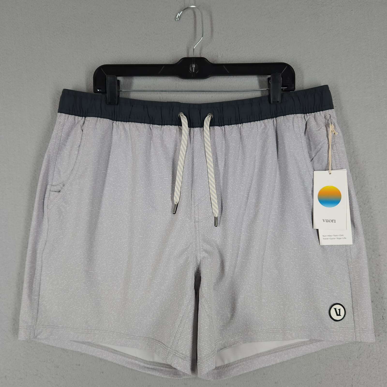 NEW Vuori Kore Shorts Mens XXL 2XL Gray Lined 5" Performance Athletic Gym Run