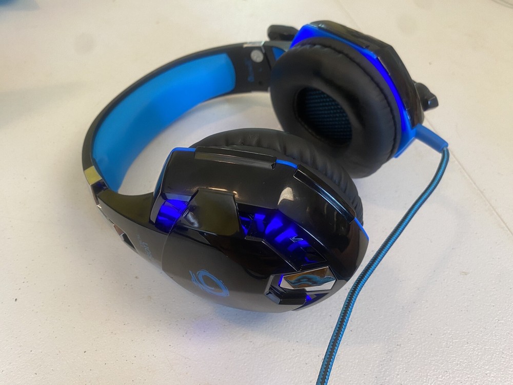 Version TECHG2000 Gaming Headset For PS5 PS4 Xbox One Controller, Bass Surround