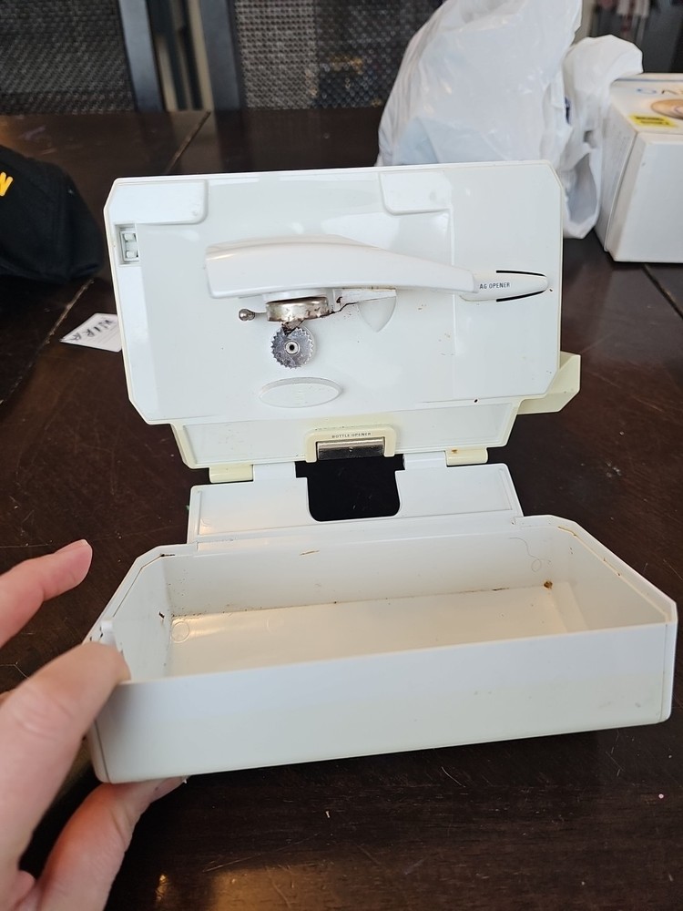 Black Decker SpaceMaker Under Cabinet Can Opener CO100 Replacement