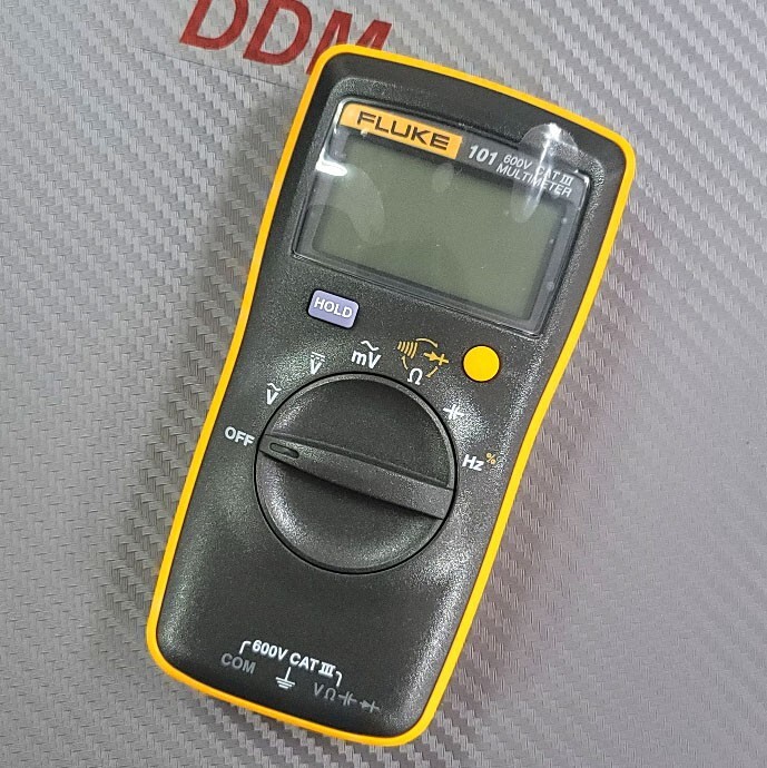 Fluke 101 Basic Digital Multimeter Pocket Portable AC DC Tester