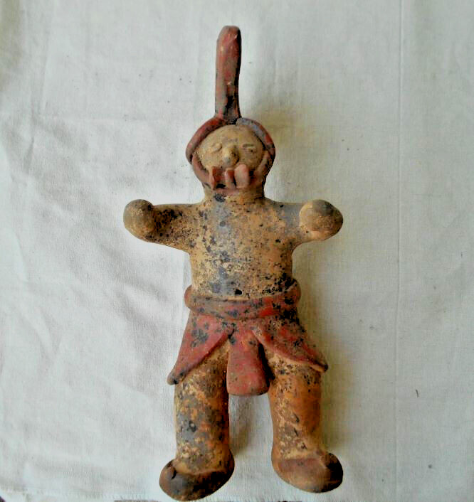 pre columbian COLIMA figure large ,example , common ritual pose with arms open