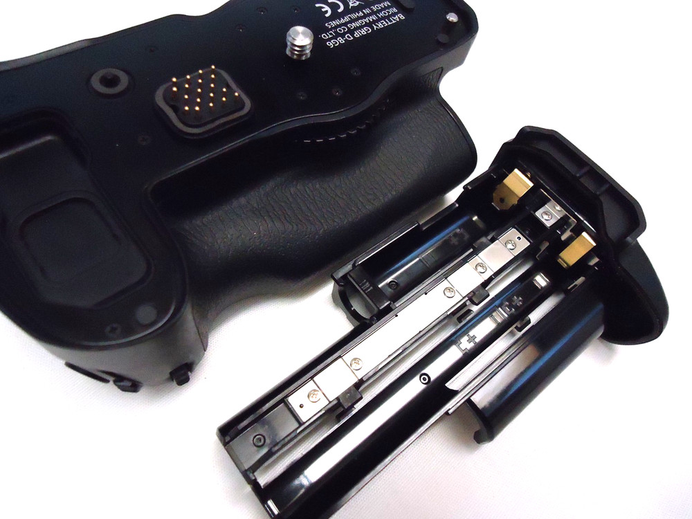 PENTAX D-BG6 BATTERY GRIP