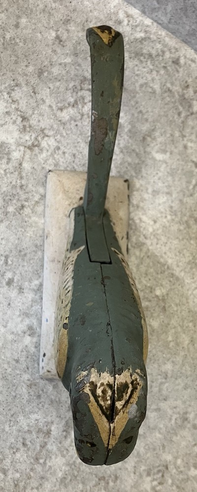 ANTIQUE PRIMITIVE CAST IRON PARROT NUT CRACKER TOOL