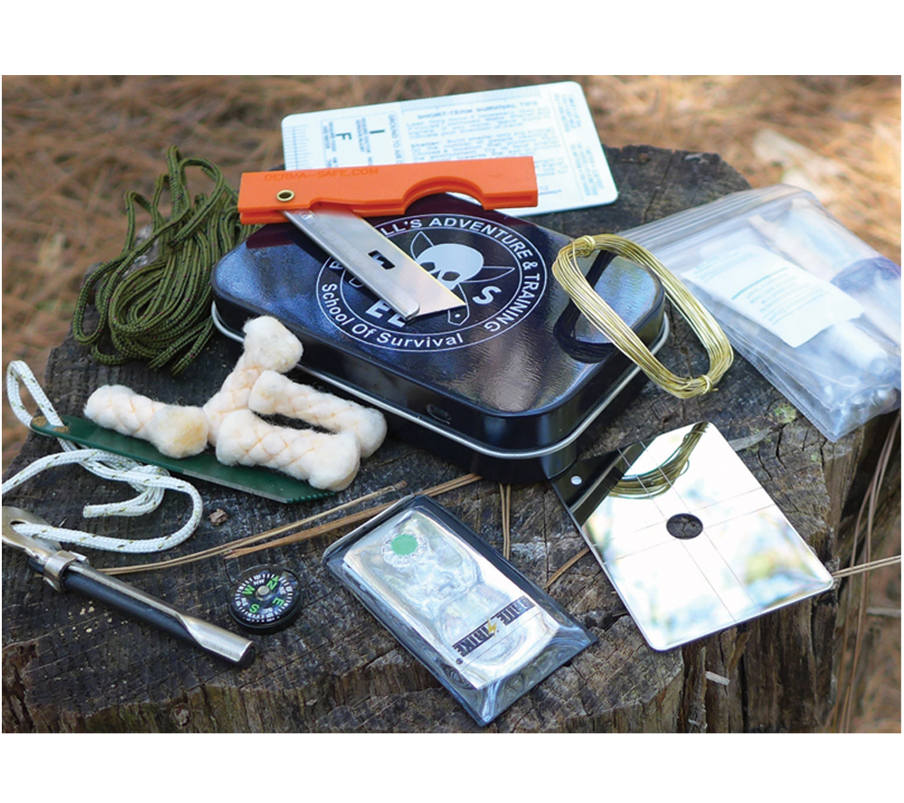Mini Survival Kit in Tin Esee Knives Sere Tools in Pocket-sized Container