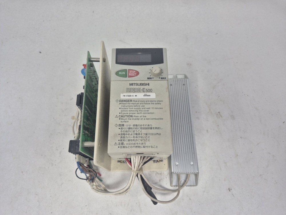 Mitsubishi FR-E520-0.4K Compact Variable Frequency Drive