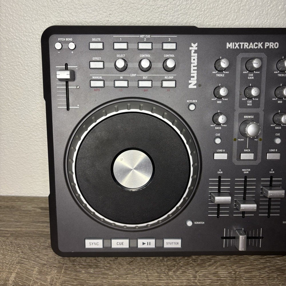 Numark Mixtrack Pro Digital DJ Controller Untested