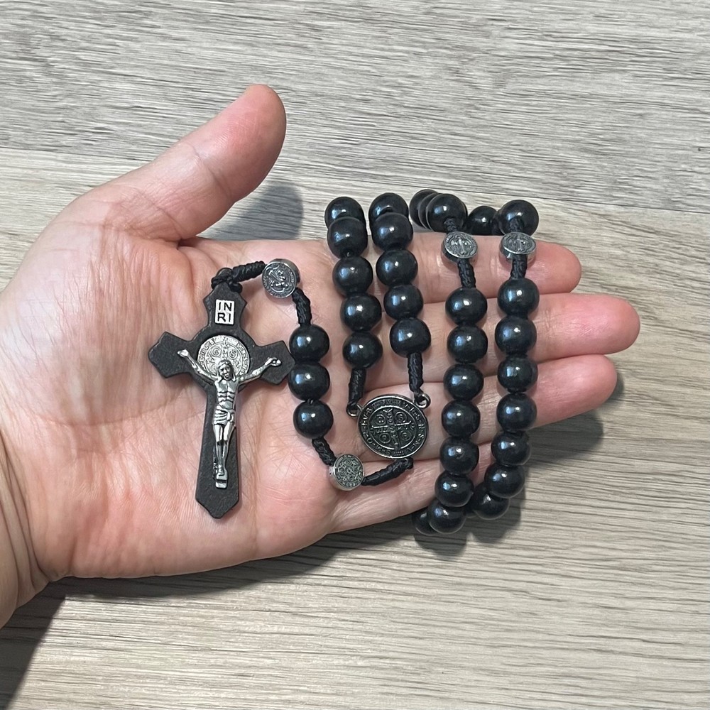 Saint St Benedict Wooden Rosary & Pouch Prayer Beads Crucifix Rosario San Benito