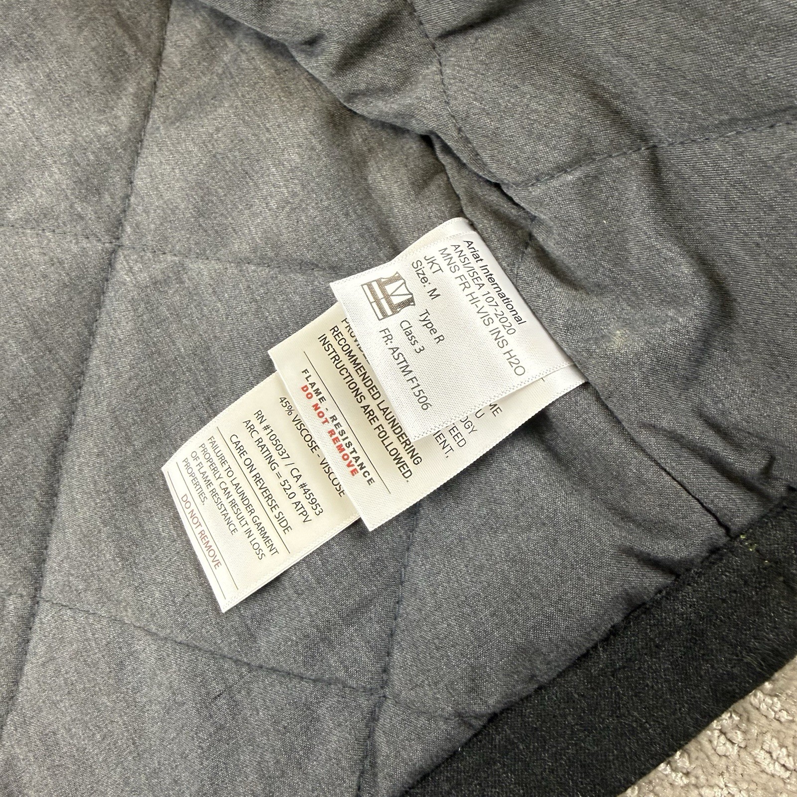 Ariat FR Men’s CAT4 Insulated High Vis Jacket Sz Medium Work Safety Full Zip