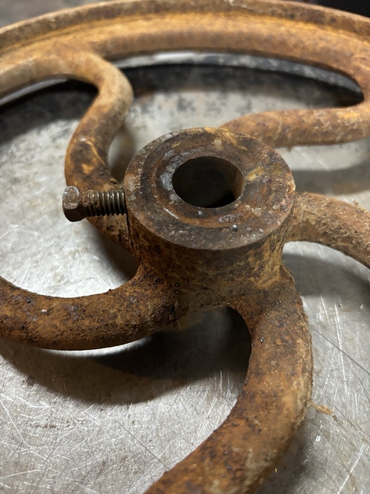 antique cast iron blacksmith POST DRILL 12 1/2" FLYWHEEL "C2" MODEL ENGINE