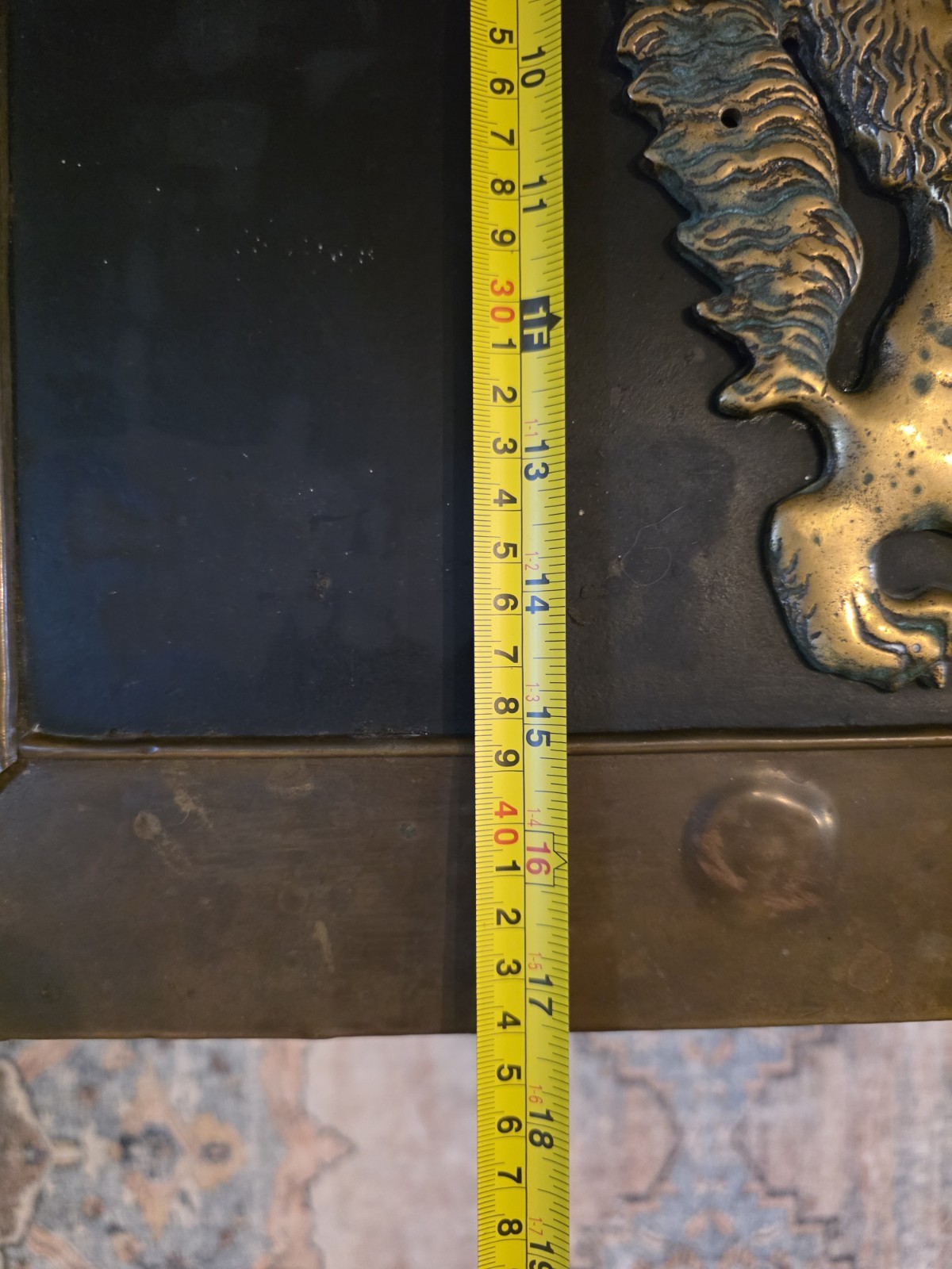 RARE ANTIQUE 19TH C CONTINENTAL BRASS BOUND KINDLING BOX W ARMORIAL. VERY HEAVY