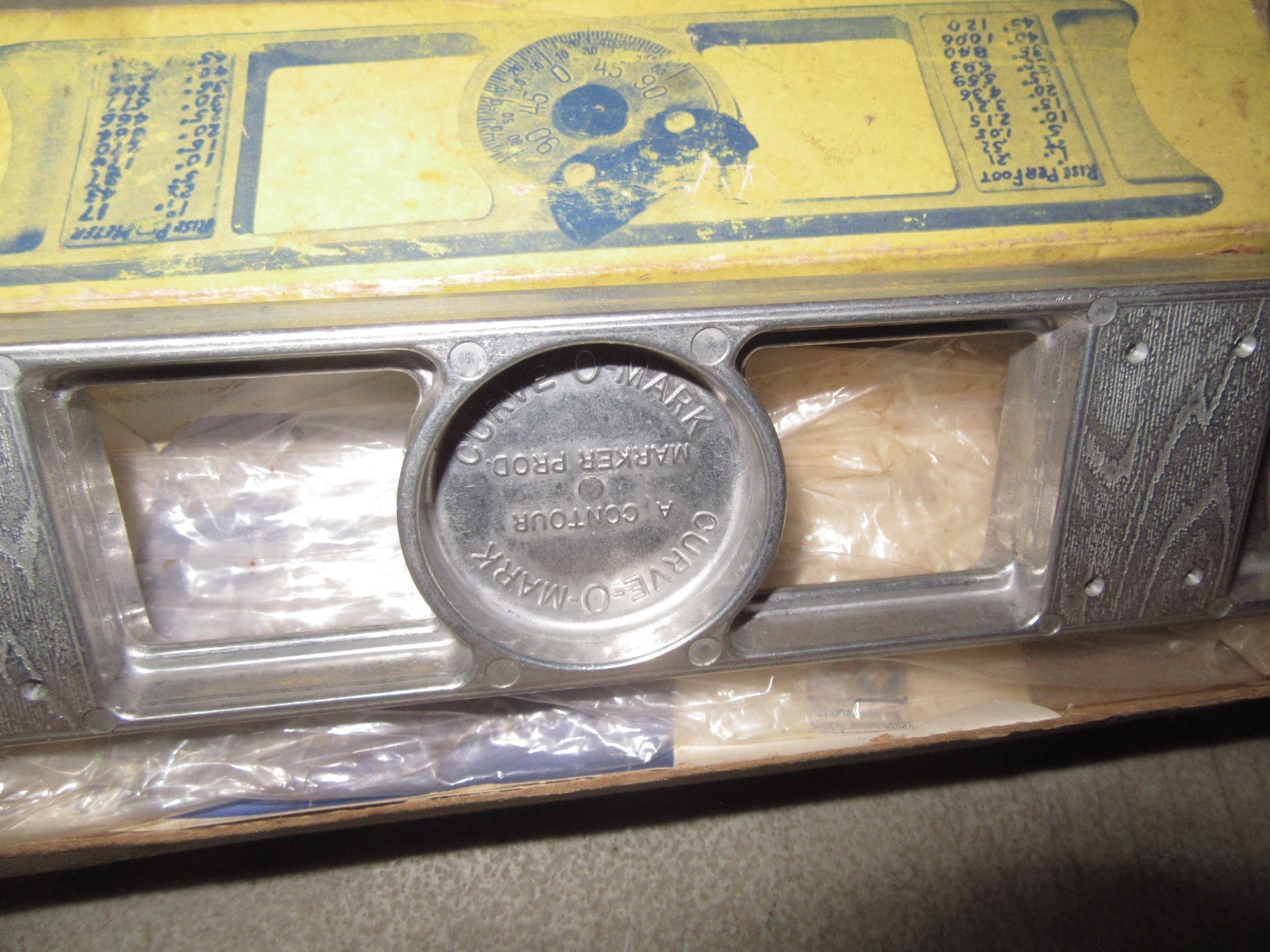 Vintage Pro-Mag- Level CURV-O-MARK Magnetic Inclinometer w/box barely used look