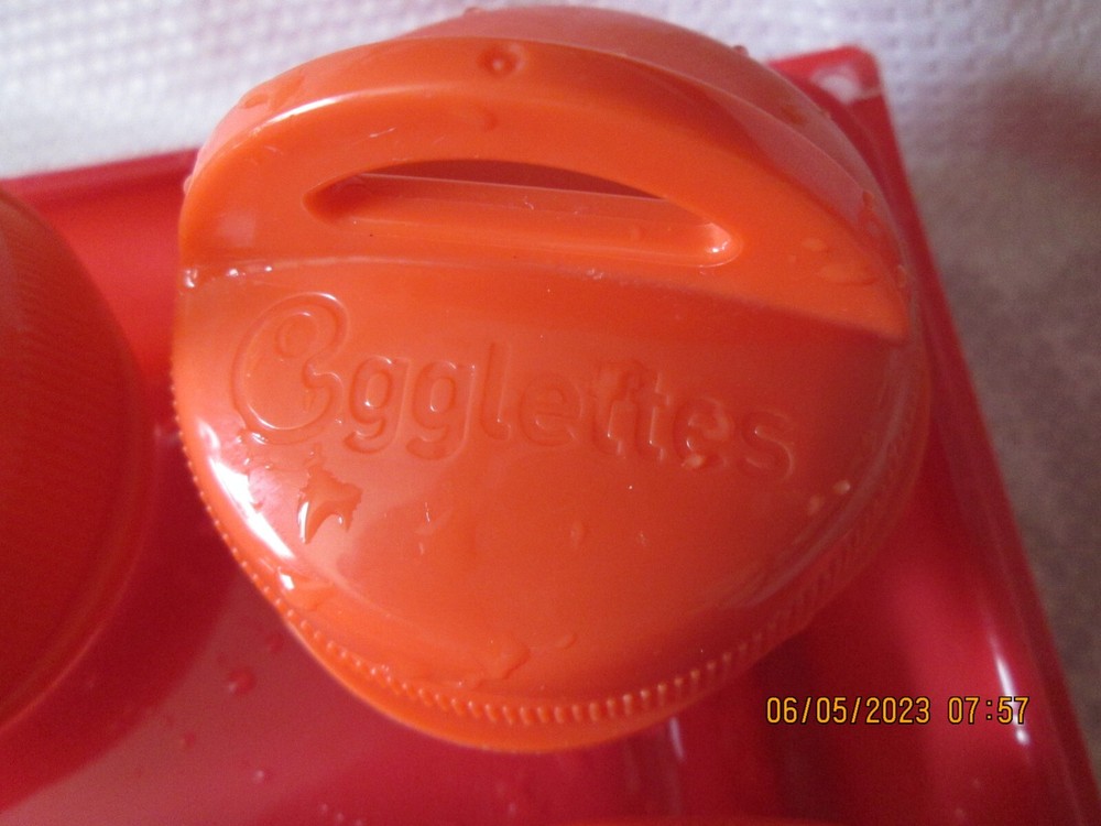 5 Egglettes Egg Cookers - Hard Boiled Eggs Without the Shell Used