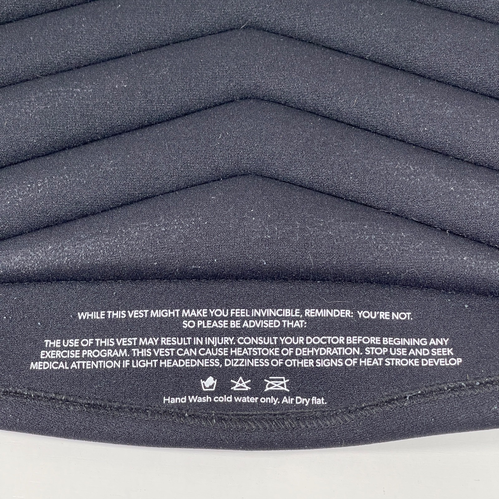 Aion Women's Tailored Fit Dynamic Resistance Workout Vest Black Medium READ