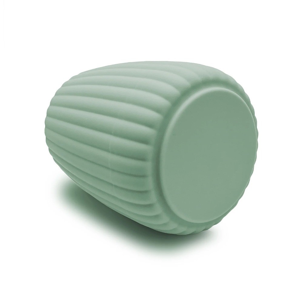 Rubberized Plastic Ribbed Toothbrush Holder in Green