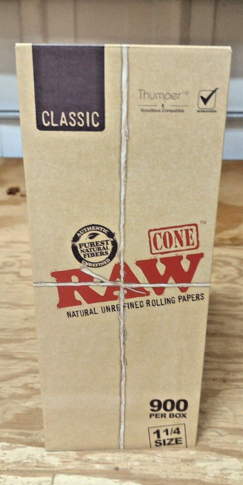 RAW Cones Classic 1 1/4 Size - 900 count - Pre Rolled Cones - BULK