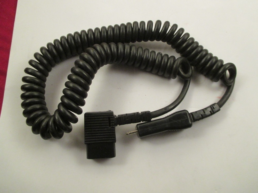 Vintage Flash Control Curly Coiled Cable   Syncron Flash Shutter Sync