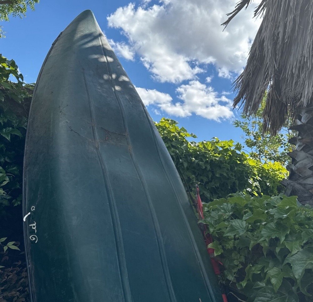Canoe ￼