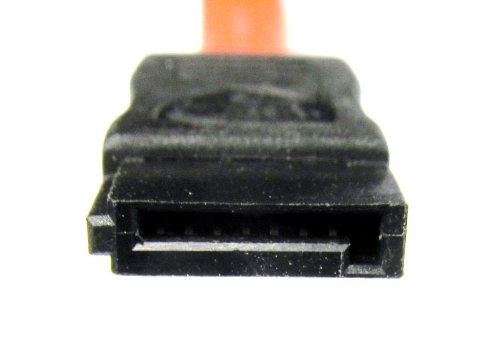 2 SATA Computer / Drive Data Cables, Straight/Straight, 7 conductor, 7 inch