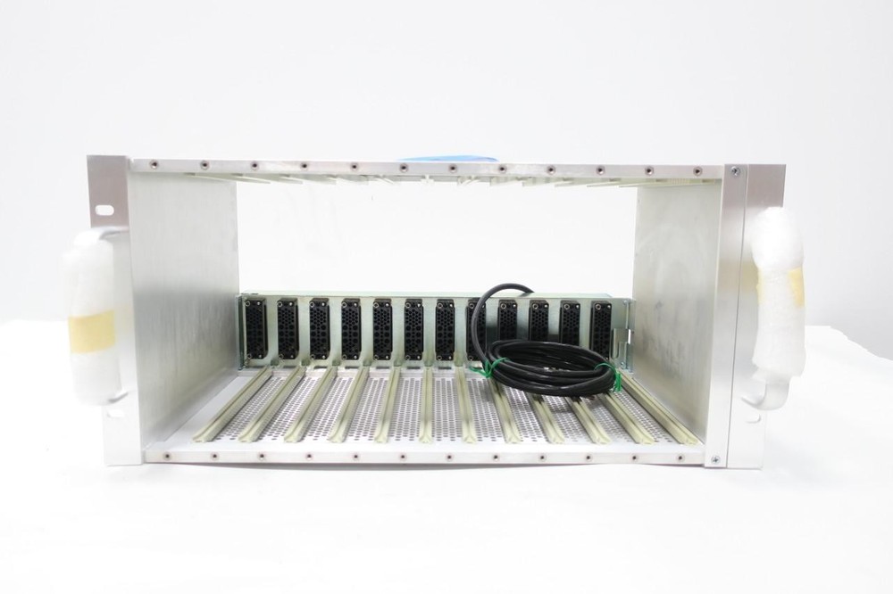 Ist NPB-2004 Rack Panel Chassis Module