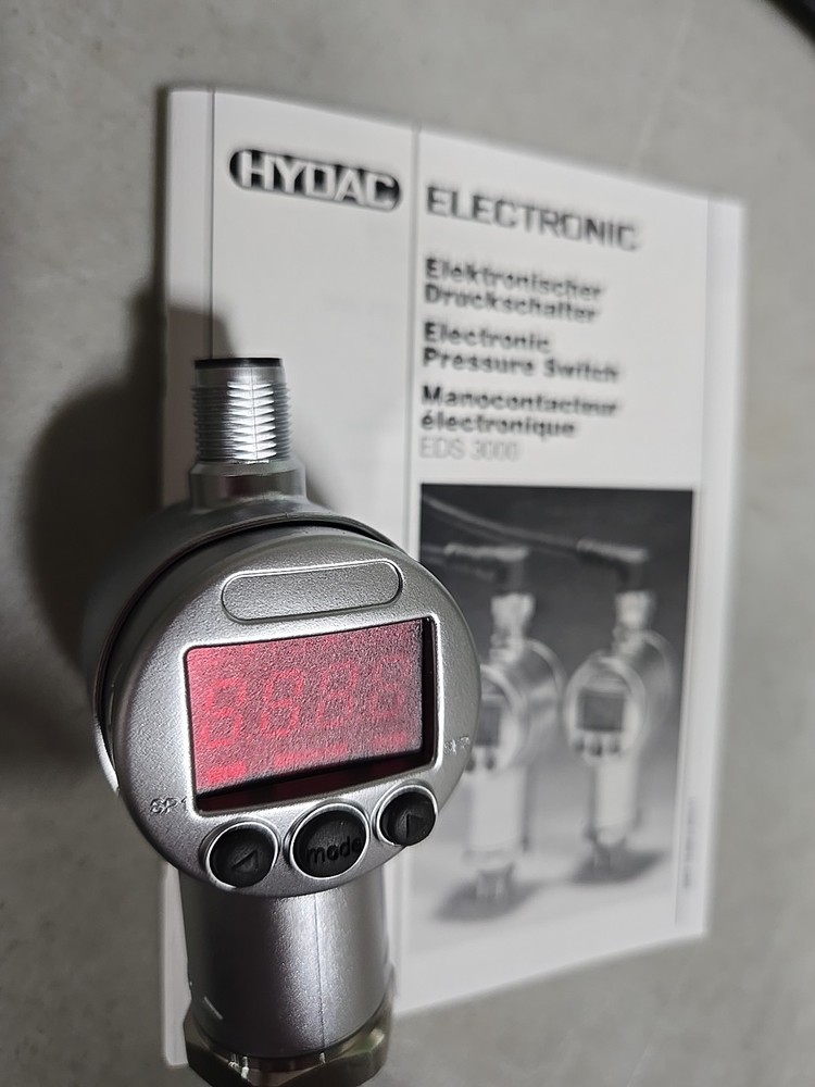 HYDAC ELECTRONIC PRESSURE SWITCH 176-190-001-V1 NEW