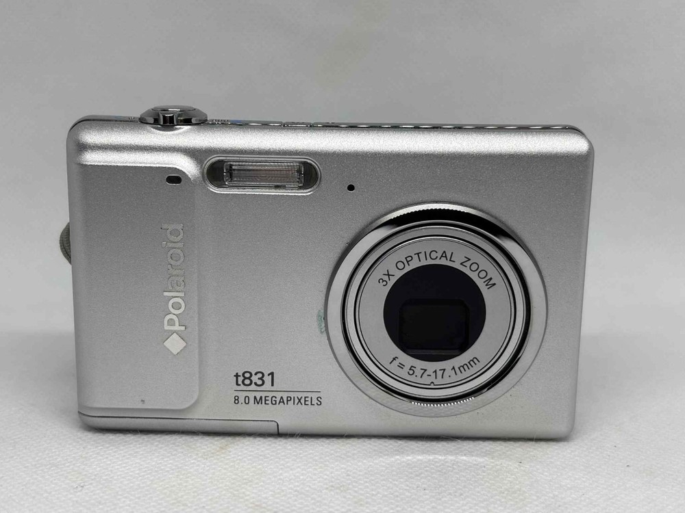 Polaroid t831 8.0 Megapixel Digital Camera - untested, read