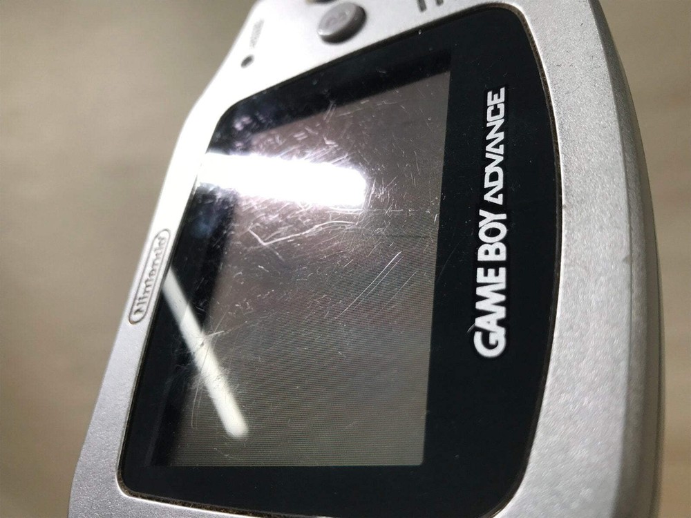GameBoy Advance Silver Console Nintendo Japan - With Defects LG8867