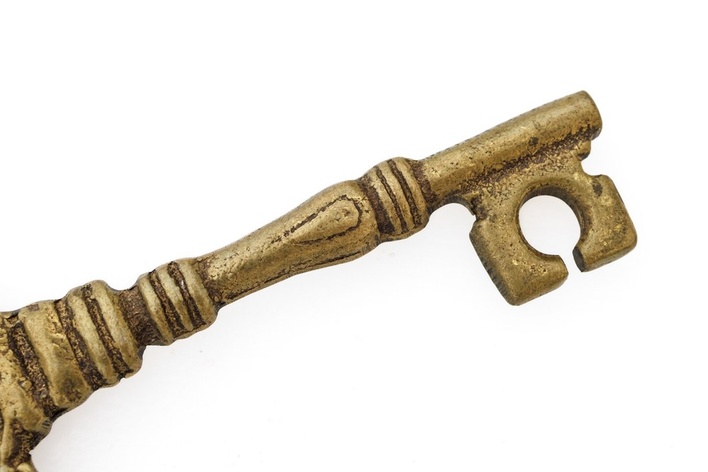 Executive Washroom Key Solid Brass Novelty Ornament Rare Excellent Condition