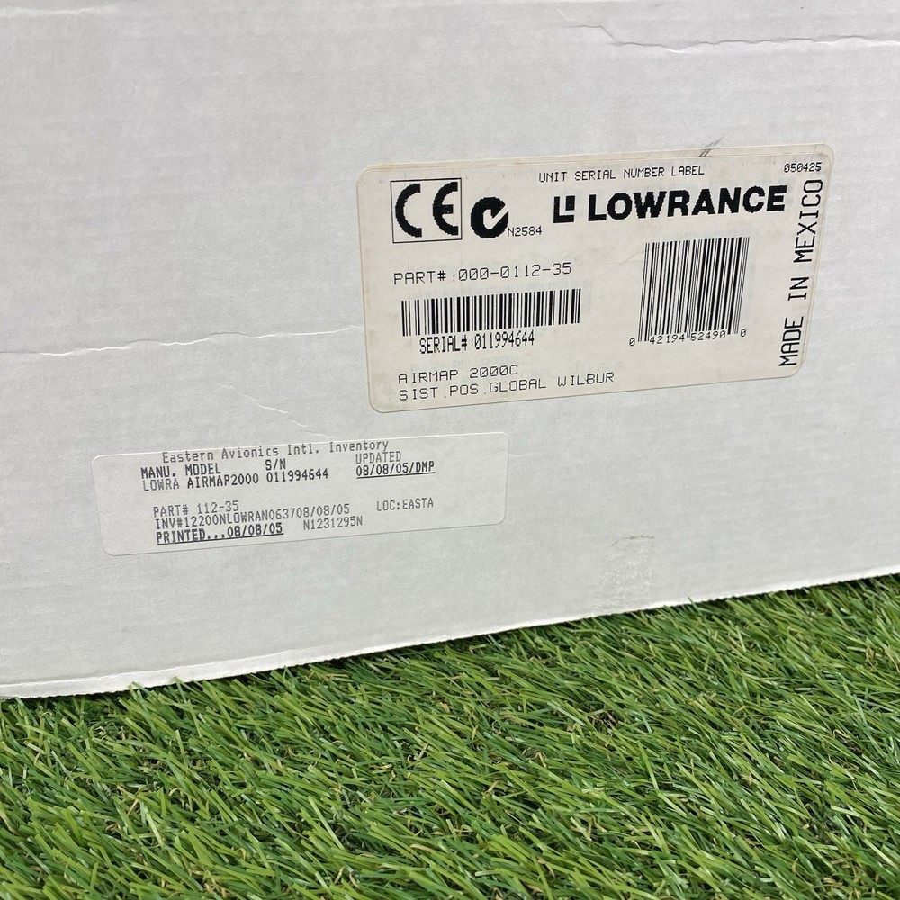 Lowrance Avionics AirMap 2000c Aviation Mapping GPS Receiver w/ Box & Software