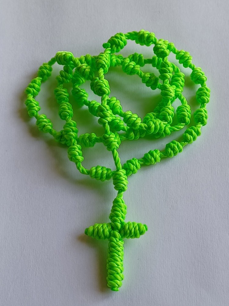 Nylon Rosary Knotted cord sour Apple