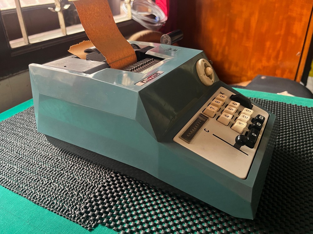 Vintage OLIVETTI ADDING MACHINE CASH REGISTER SUMMA PRIMA 20