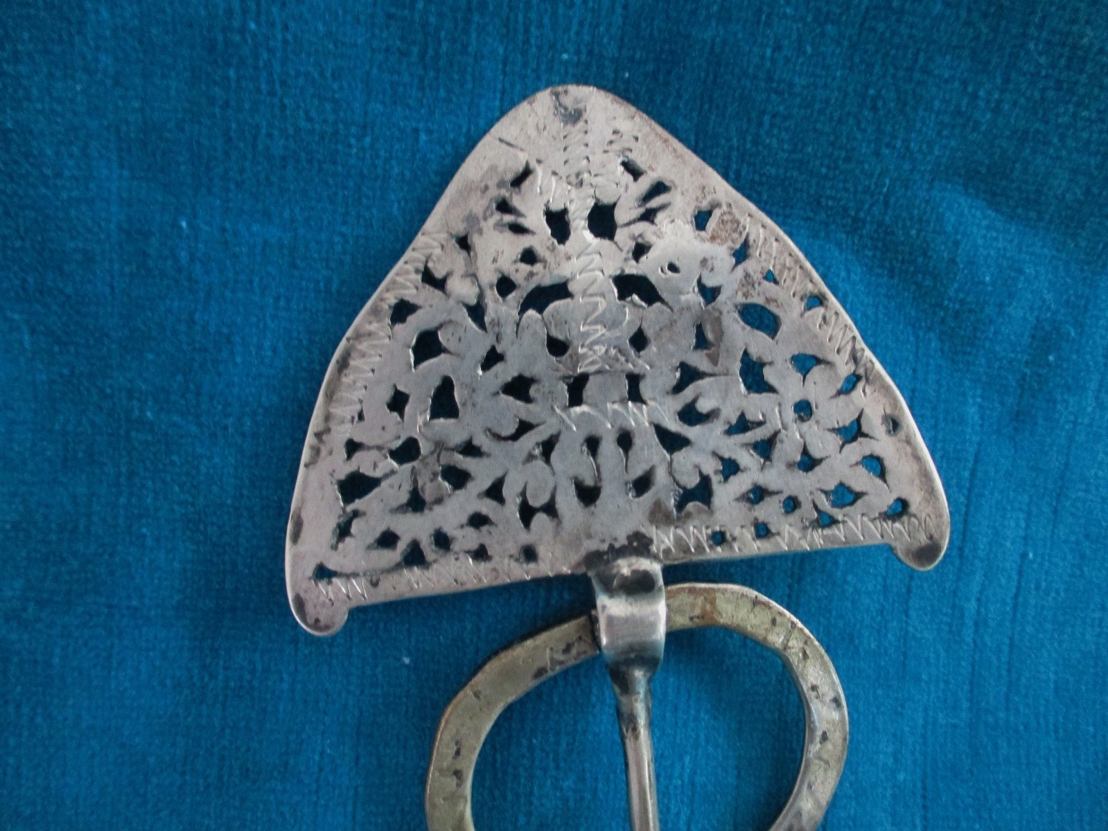 RARE ANTIQUE TRIBAL OLD SILVER HAIR ORNAMENT INDIA ~ 39 grams