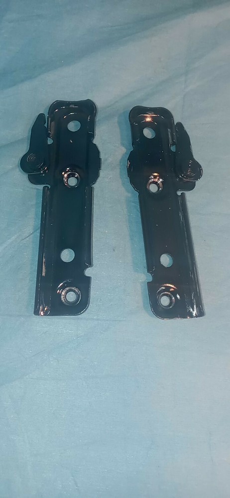 La-Z-boy recliner back bracket assembly