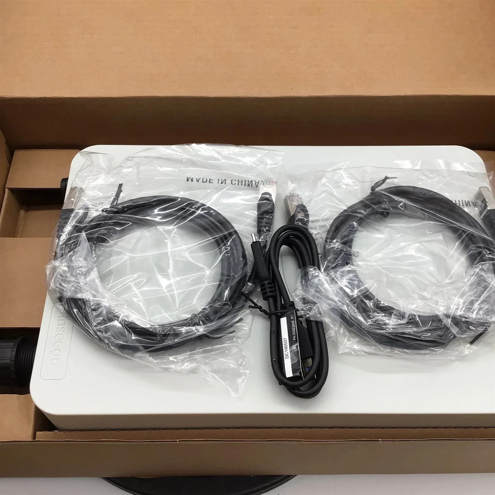 Inseego FW3000 Mobile Broadbamd Outdoor 5G Gateway