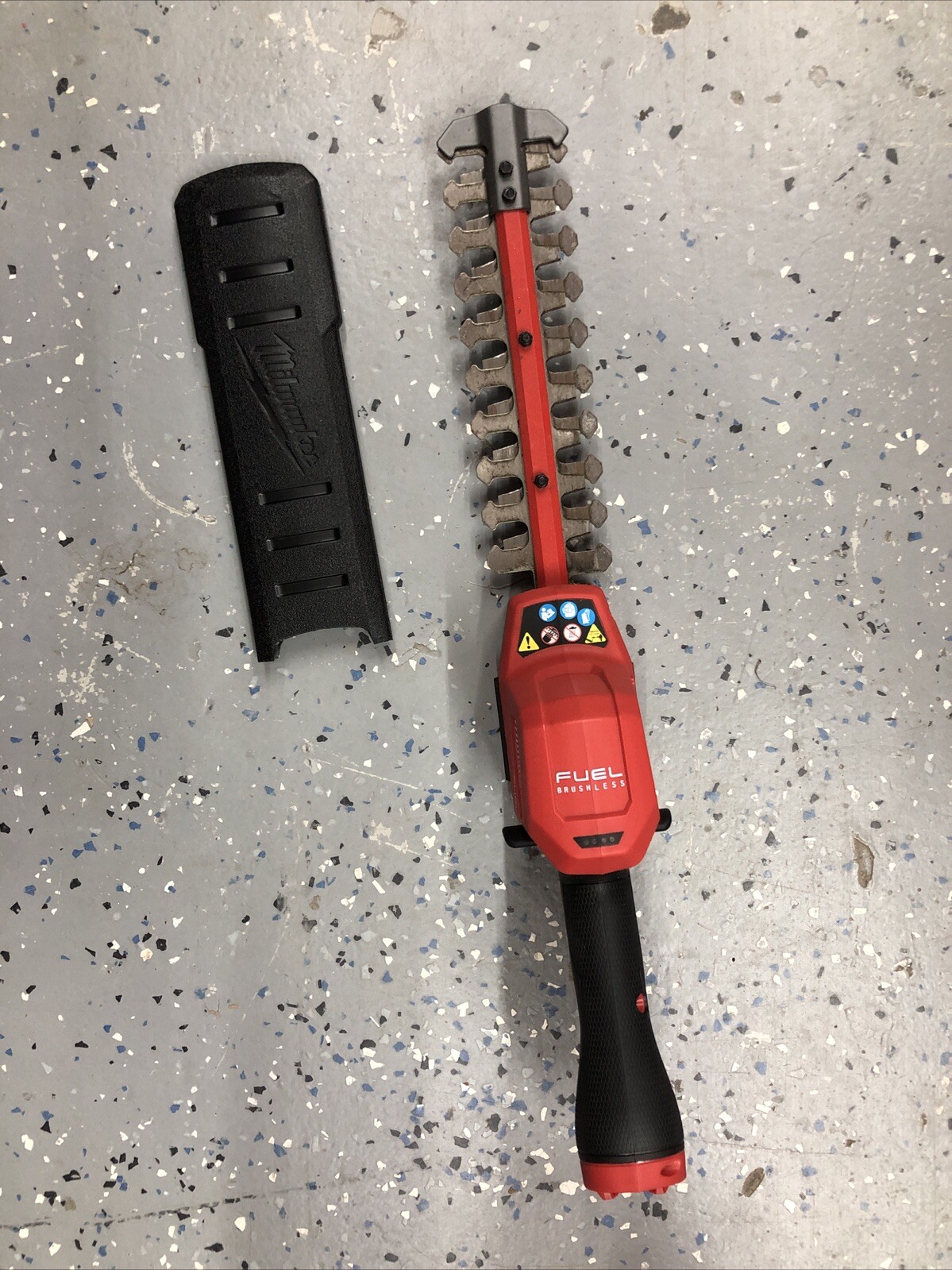 Milwaukee 2533-20 M12 Fuel 12V Hedge Trimmer - Red