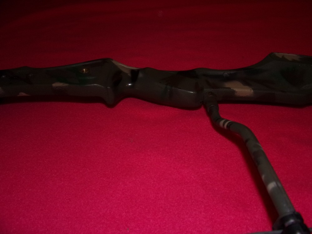 PSE Fast Flight Compound Bow